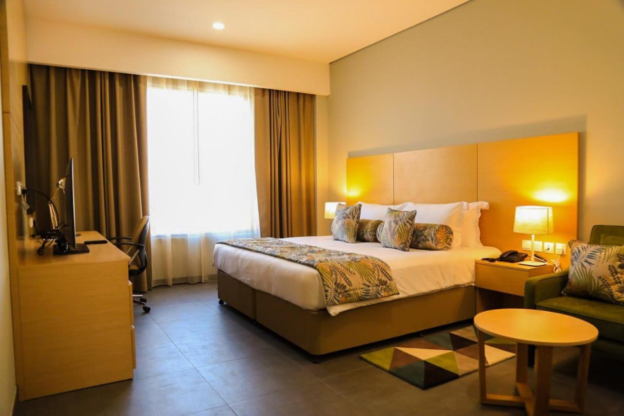 Ayla Ibri Hotel ภายนอก รูปภาพ